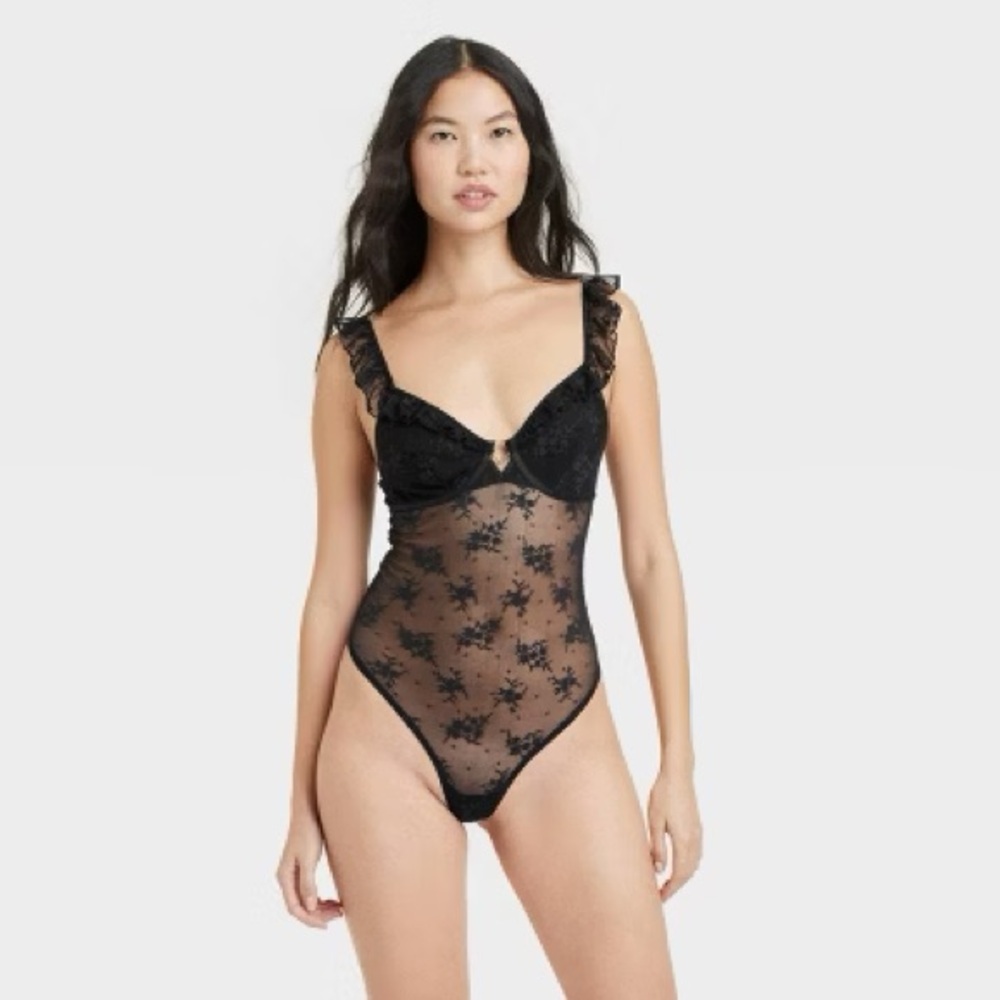 Colsie Black Lace Chemise with Floral Detailing